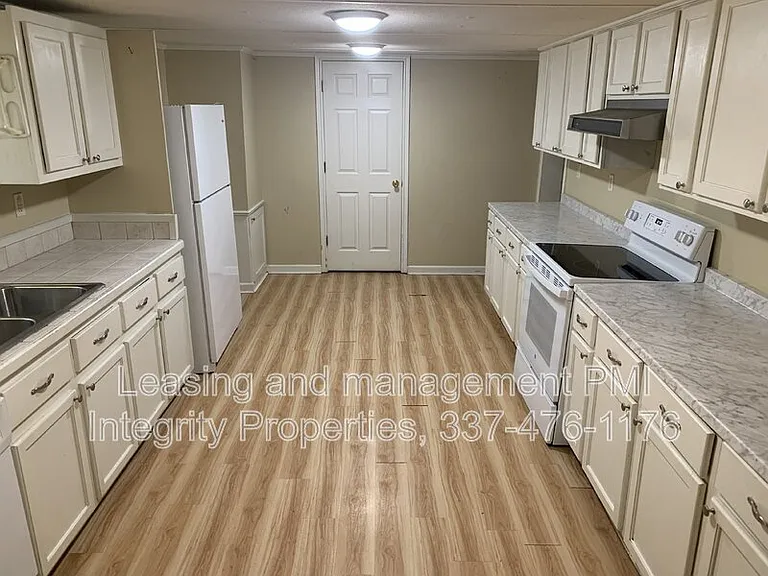 110 Canary Ln — Photo 5