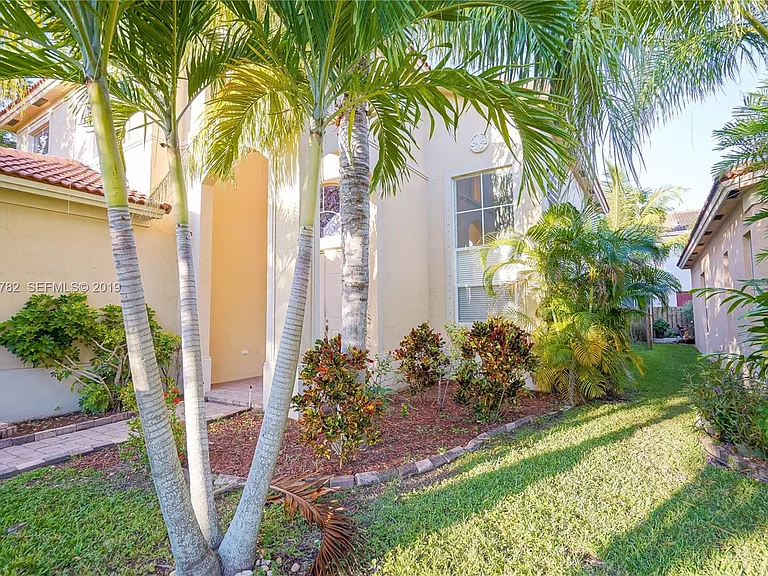 2227 Portofino Ave — Photo 18