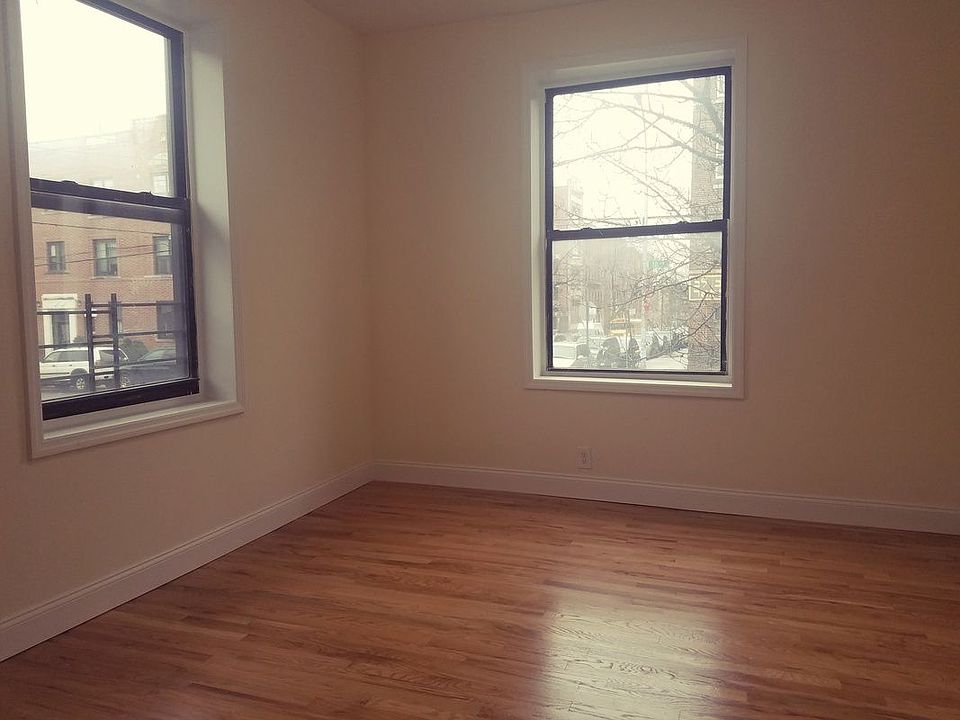 1st image of 974 45th St APT A4