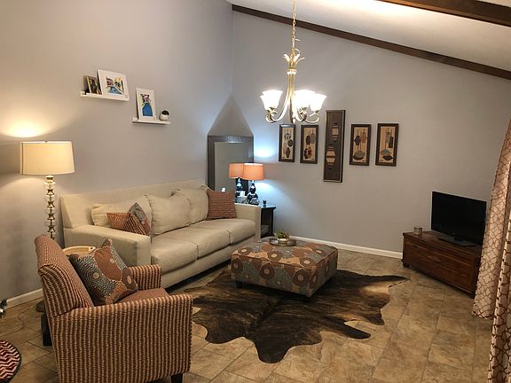 5th image of 5166 Kenwood Dr