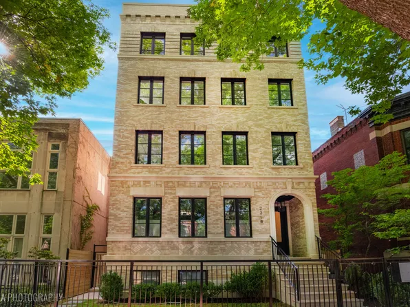 2218 N Burling St #Penthouse, Chicago, IL 60614
