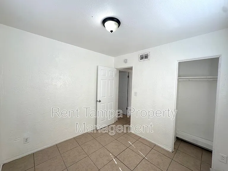 626 31st St S — Photo 25