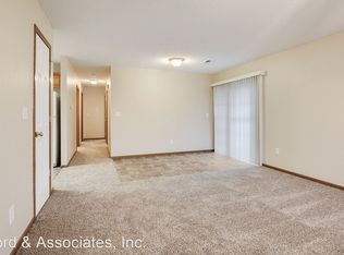 710 Faith Ln, Pleasant Hill, MO 64080