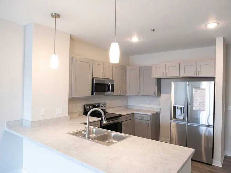 4400 Belleview Avenue 4 Path #A3 — Photo 1
