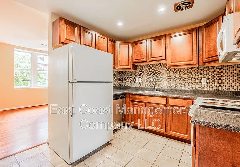 1502 E Baltimore St #2 — Photo 1