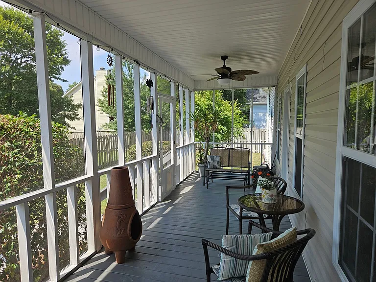 142 Shellbank Dr — Photo 31
