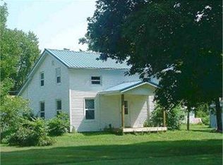 119 3rd St, Atalissa, IA 52720