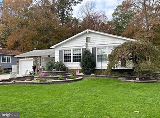 302 Highgate Ln, Cherry Hill, NJ 08003