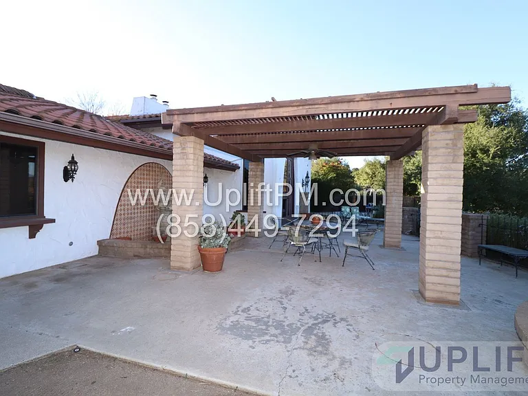 23936 Barona Mesa Rd — Photo 10