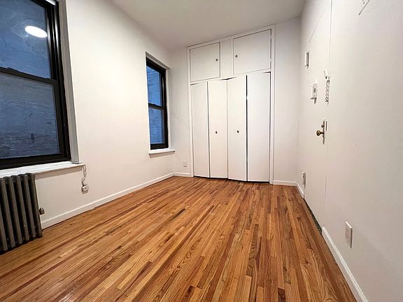 5th image of 242 E 77th St APT 4FE