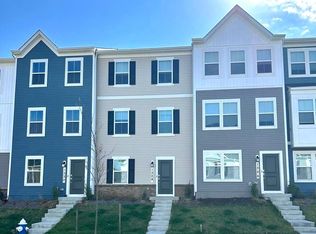 1328 Cedar Valley Rd, Ranson, WV 25438