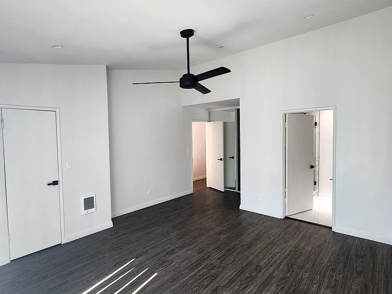 Mediterranean Townhomes — Photo 18