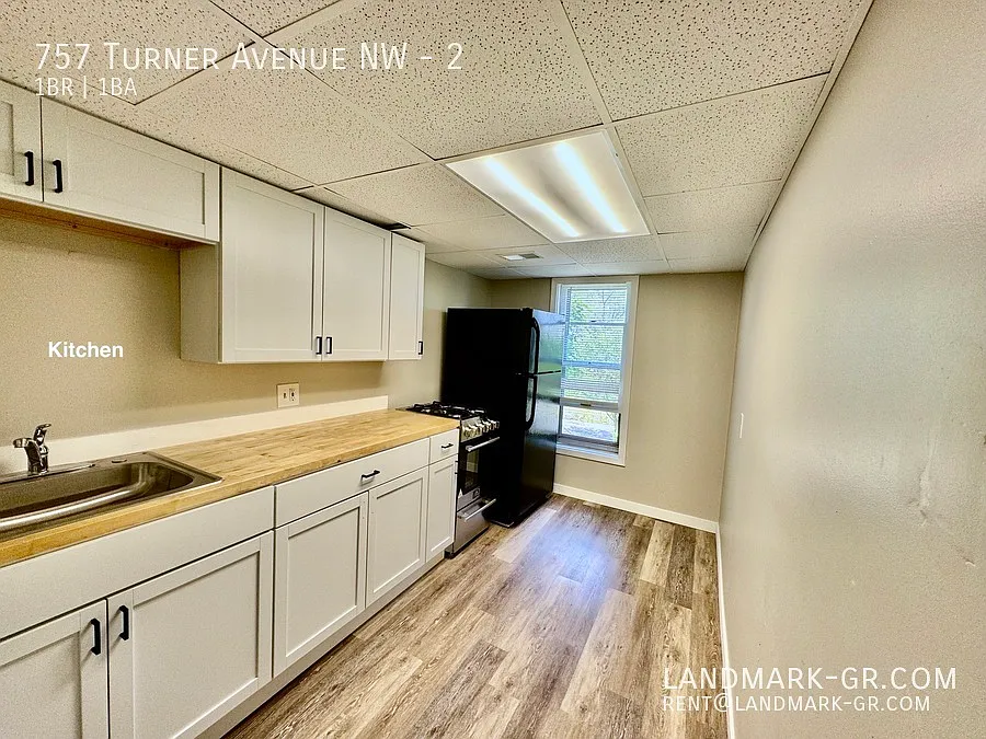 757 Turner Ave NW #2
