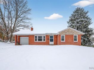 1221 Thatcher Ave, Saint Louis, MO 63135