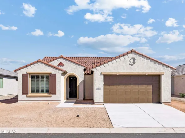 1864 N Riposte Dr, Green Valley, AZ 85614
