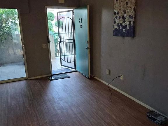 3rd image of 32505 Candlewood Dr Unit 27