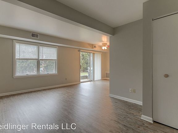 3rd image of 561 Allison Dr #10627763