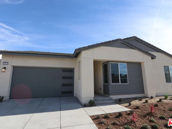 28828 Upland Ct, Santa Clarita, CA 91350