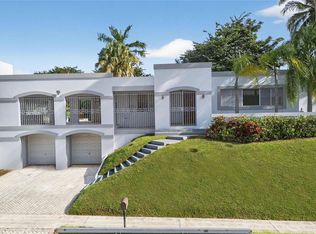 F2 Calle Forest Hl, Guaynabo, PR 00966