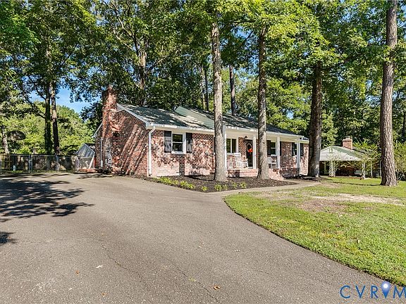 3rd image of 3210 Oakmeadow Ln