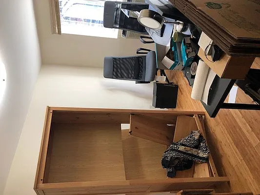 Rented by 18 REALTY | media 12