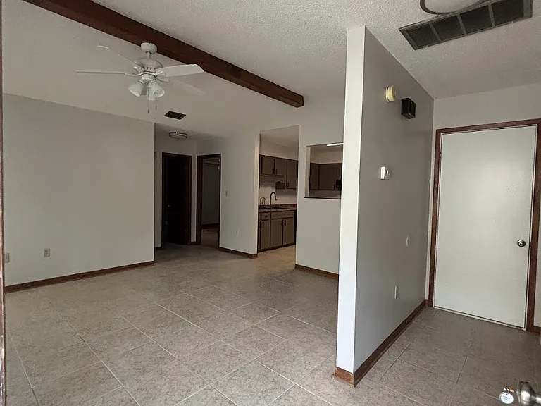 3 Carie Way — Photo 11