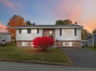 9 Ascot Way, Halifax, NS B4E 2H7