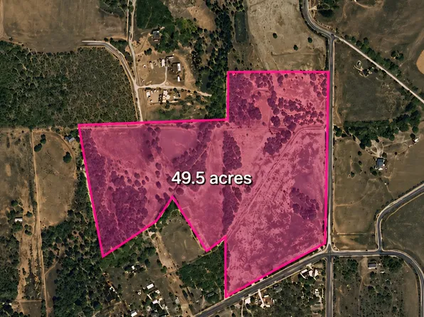 13270 Luckey Rd, Atascosa, TX 78002