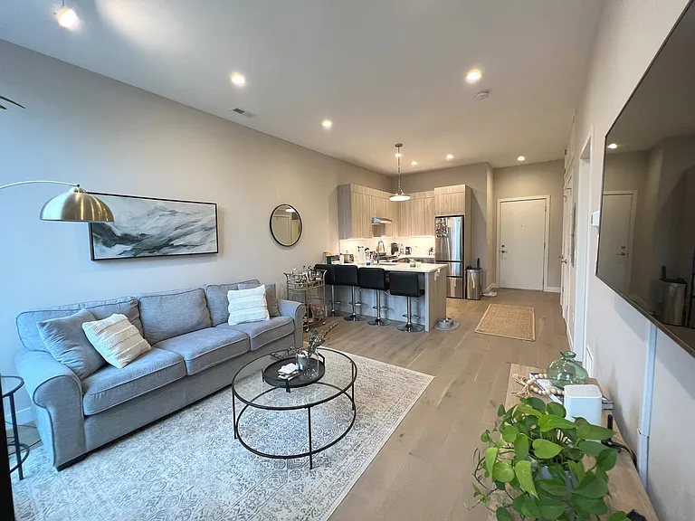 3757 N Sheffield Ave #270-J — Photo 7