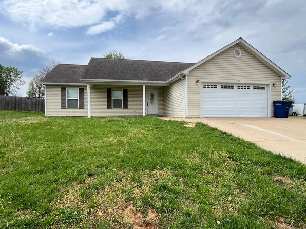 1123 Stonecrest Dr, Desloge, MO 63628