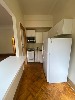 Rented by Oxford Property Group | media 9