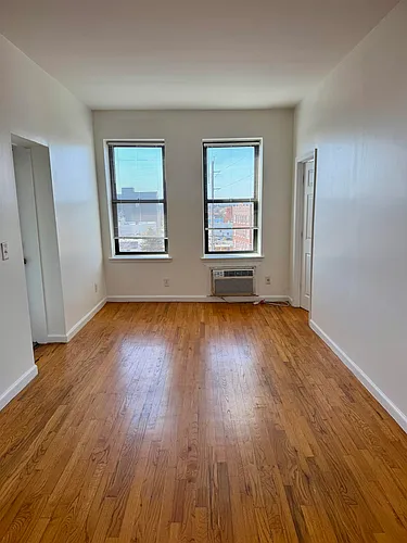 43 Van Wagenen Ave #3D Photo 1