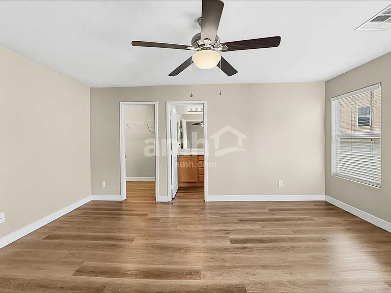 29 Belden Ave — Photo 10