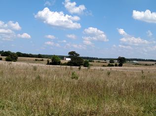 407 Oak Hl, Niangua, MO 65713