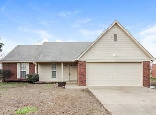 7095 Brandee Dr, Horn Lake, MS 38637