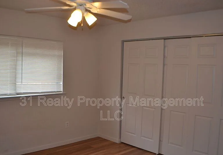 1520 Pebblewood Dr — Photo 15