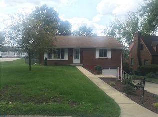 4646 Doverdell Dr, Pittsburgh, PA 15236