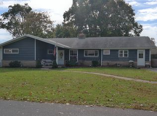 100 Woodland Ave, Elizabethtown, PA 17022