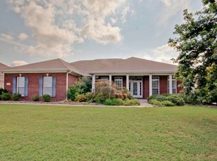 7013 Southcreek Dr SE, Owens Cross Roads, AL 35763