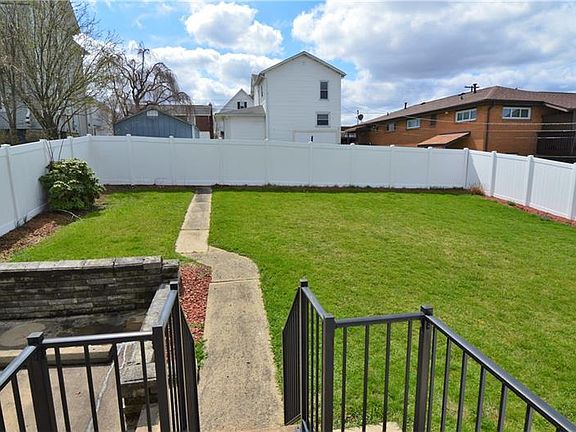 4th image of 308 Myers Way