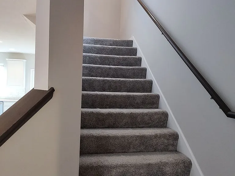5236 Hampton St NE — Photo 20