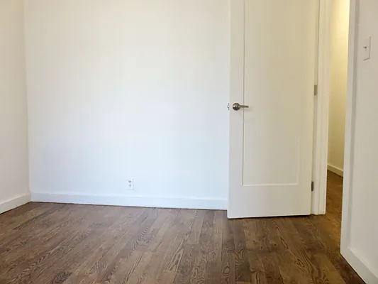 Rented by Space Real Estate | media 21