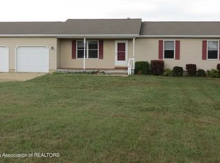 6927 E Mead Rd, Elsie, MI 48831