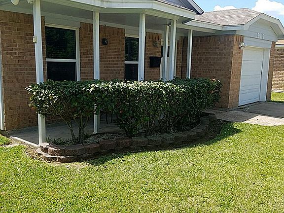 4th image of 2517 4th Ave N