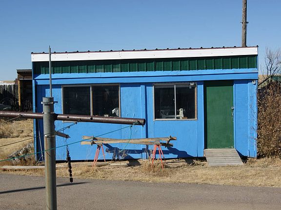 3rd image of 4 Peregrine Ln