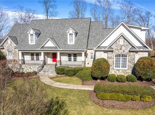 9150 James Riverwatch Dr, Richmond, VA 23235