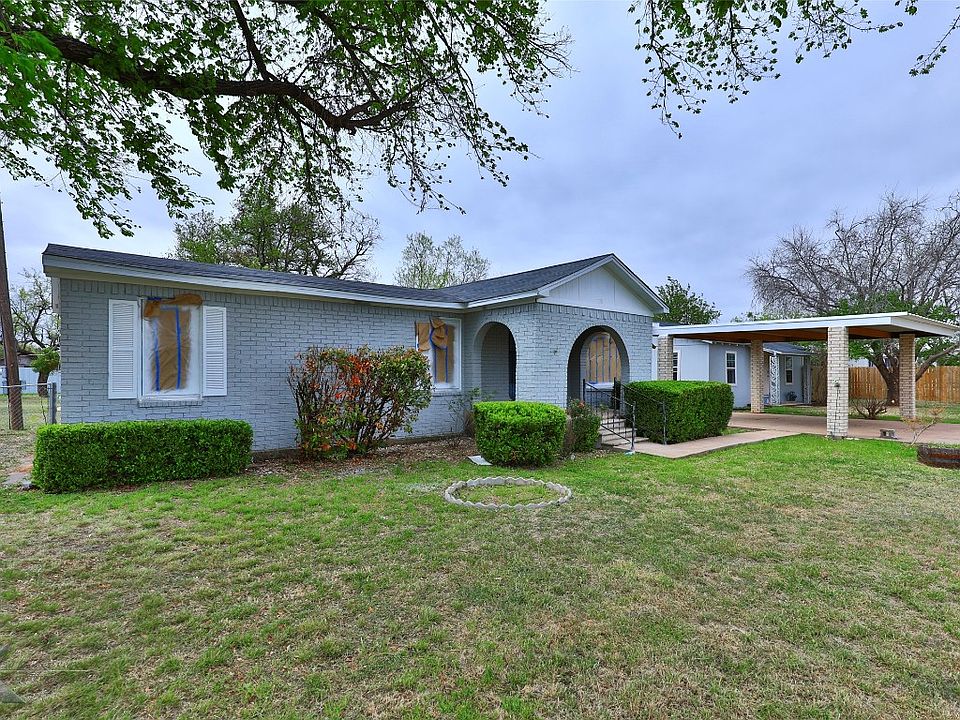 218 South St, Tye, TX 79563 MLS 20303269 Zillow
