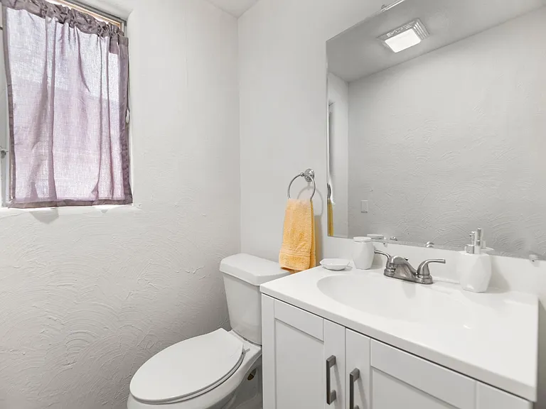 804 N Perry Ave — Photo 33