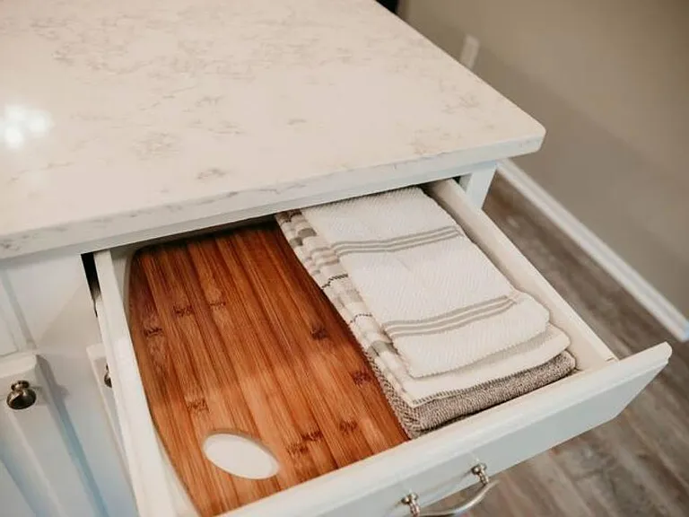 19 Del Tara Dr — Photo 12