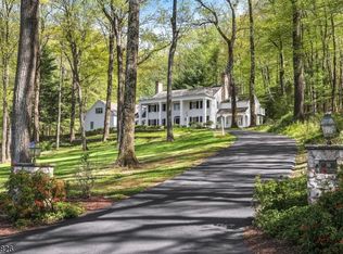 30 Spring Hill Rd, Mendham, NJ 07945